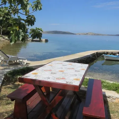 Secluded Fisherman's Cove Sveti Ante, - 23183 Pašman
