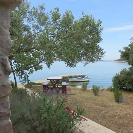 Secluded Fisherman's Cove Sveti Ante, - 23183 * Pašman